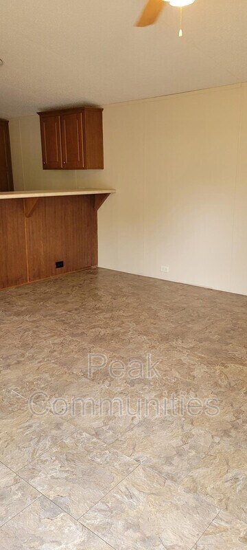 Building Photo - 1809 Pecan St