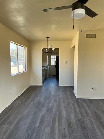 Building Photo - 2405 Lido Ln