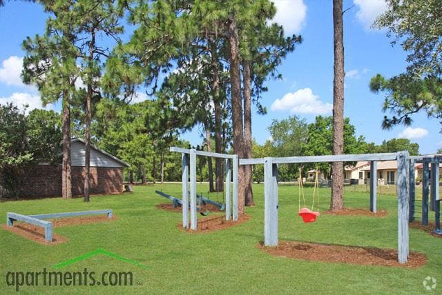 Tot Lot - Carriage Crossing Apartments