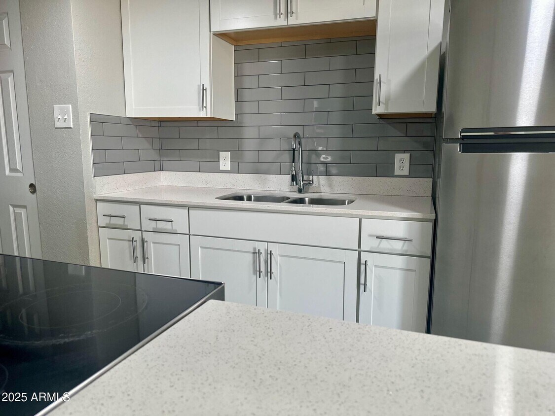 Foto principal - 16801 N 26th St