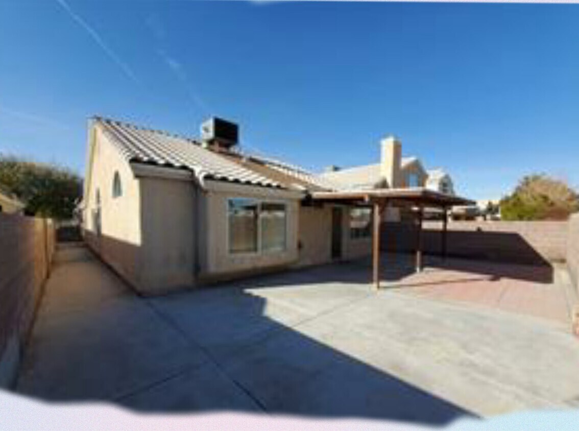 Building Photo - 2119 Raspberry Hill Rd