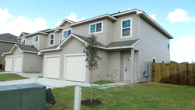 Building Photo - 6602 Arancione Ave. #104, San Antonio, TX....