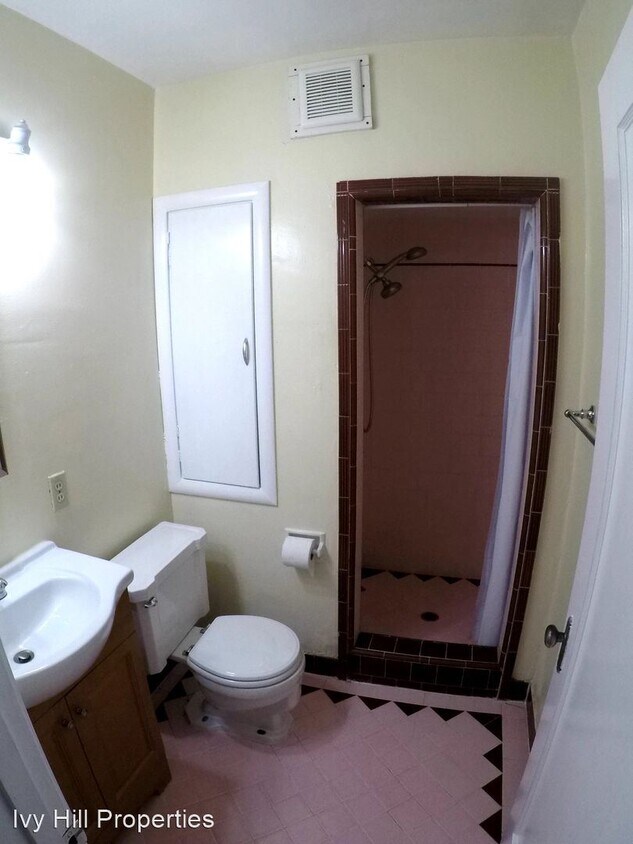 Foto principal - 2641 Ivy Dr
