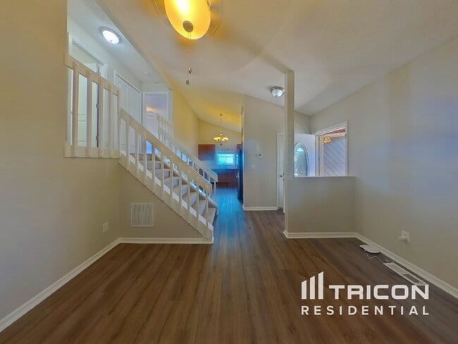 Building Photo - 3340 Bridgewater Dr
