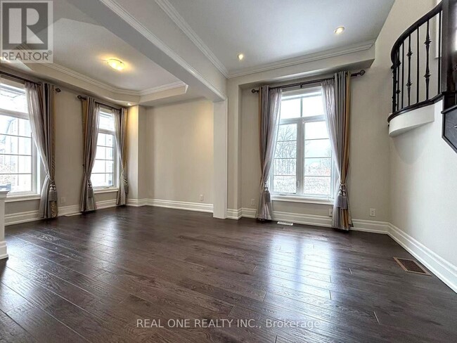 Photo du bâtiment - 18 Yuan Dr