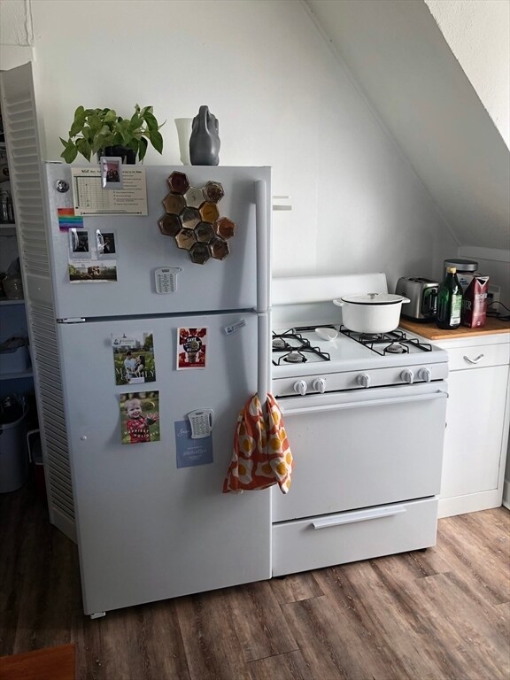 Building Photo - 23 Union Ave