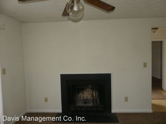 Foto del edificio - 2 br, 2 bath House - 560, #102 Thorncliff Dr
