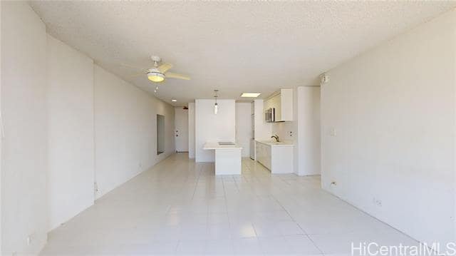 Building Photo - 320 Lili?uokalani Ave