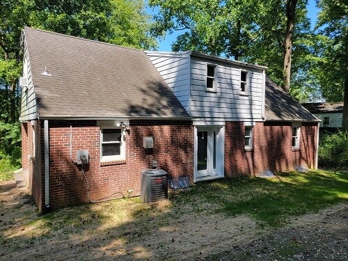 Building Photo - 9 White Clay Dr