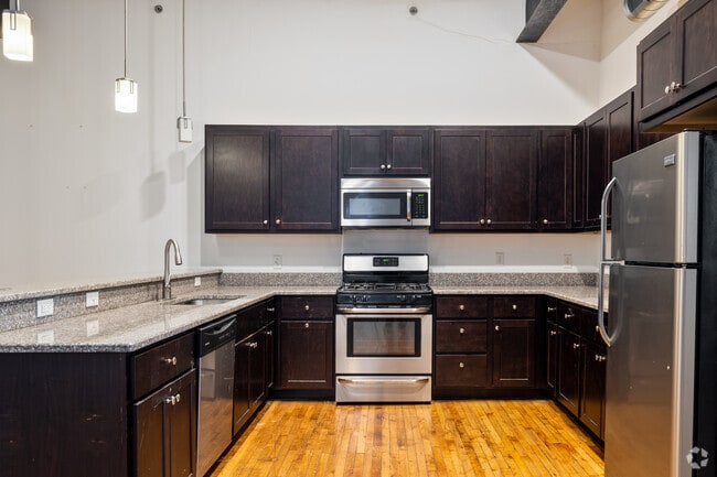 Interior Photo - Cascade Lofts