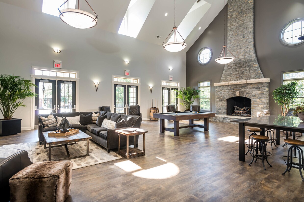 Brighton 3050 3050 Helmsdale Pl Lexington, KY