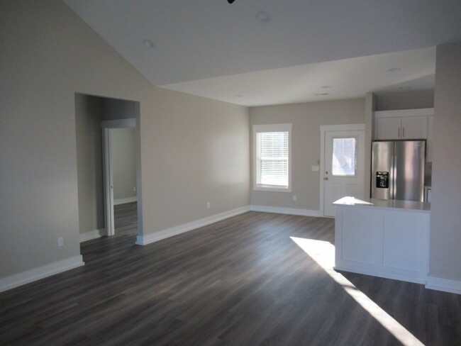 Building Photo - Beautiful New Construction – 3 Bedroom, 2 ...