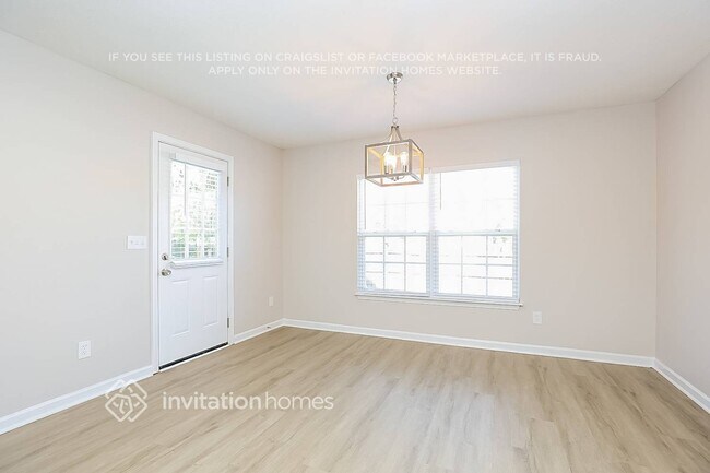 Building Photo - 308 Sarava Ln