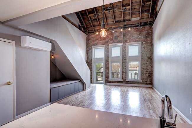 Foto del edificio - 2711 Welton St