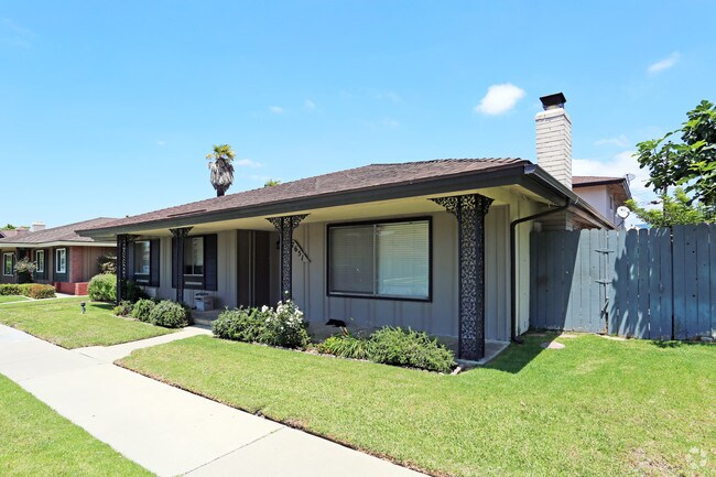 Foto del edificio - 7651 Volga Dr