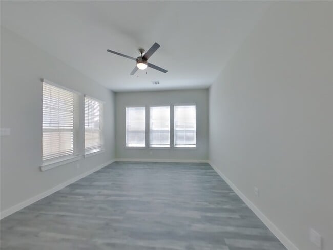 Foto del edificio - 22745 Terrazzo Dr