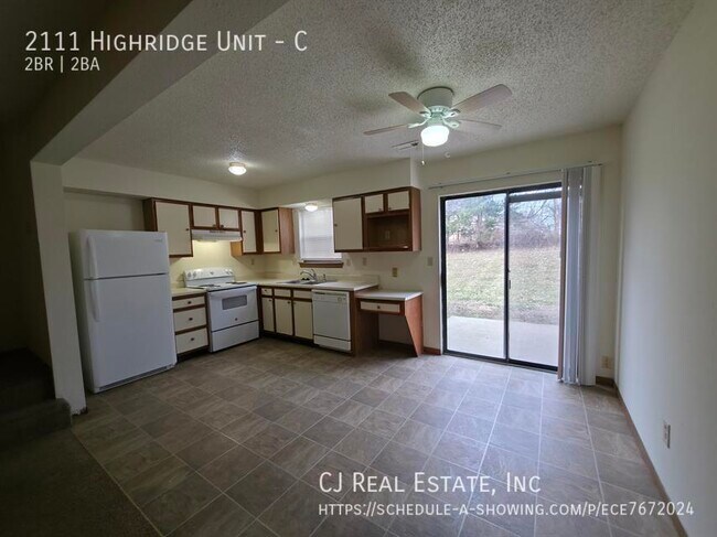 Building Photo - 2111 Highridge Dr