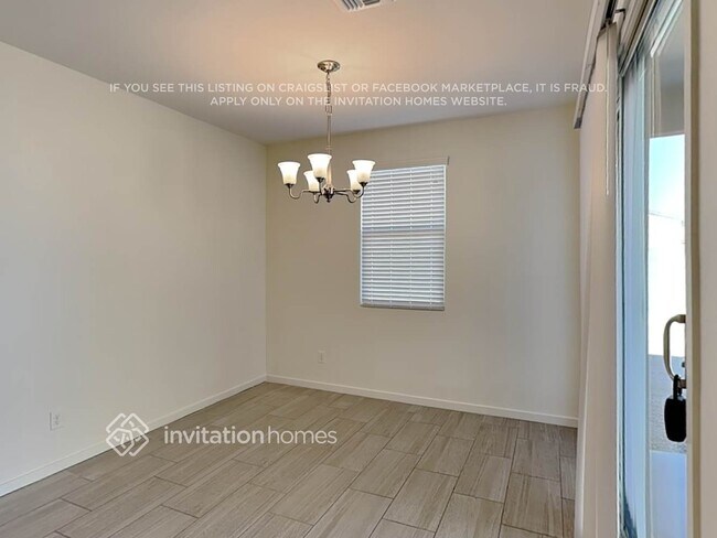 Foto del edificio - 17692 W Fetlock Trail