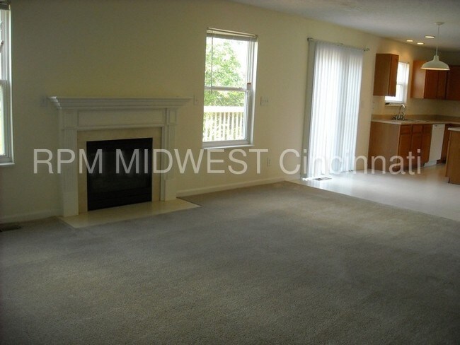 Building Photo - 2122 Starlight Ln
