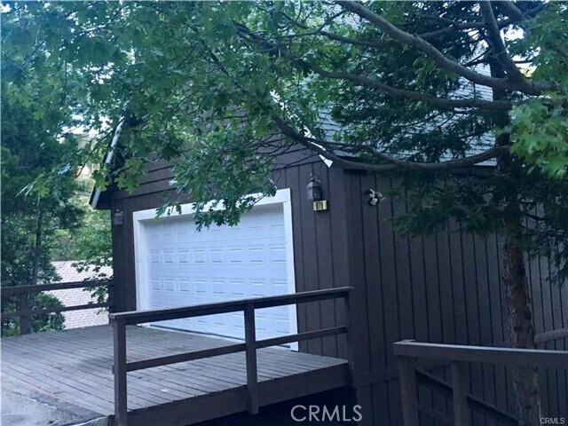 Foto del edificio - 676 Grass Valley Rd