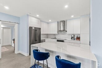 Building Photo - 1299 S Ocean Blvd