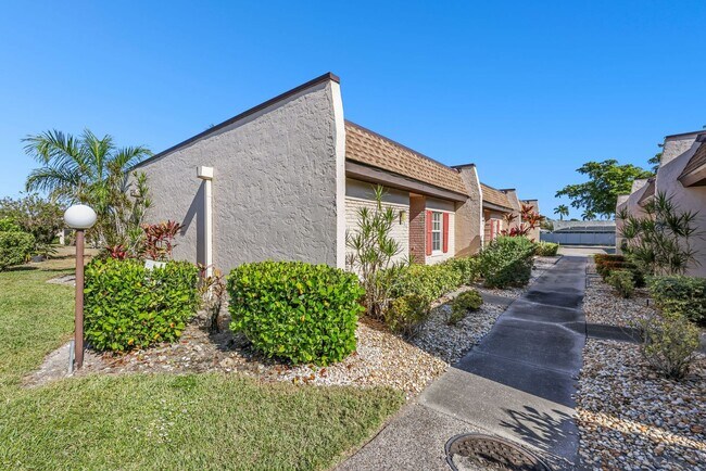Foto del edificio - Cozy Condo at South Pointe Villas