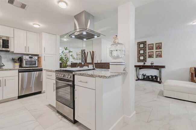 Foto del edificio - 2234 S Piney Point Rd