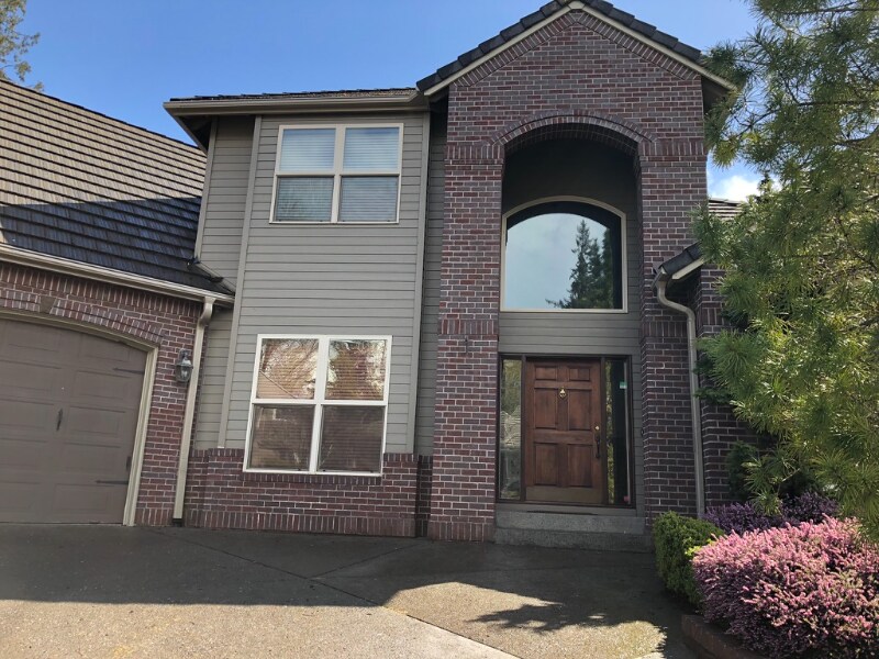 Primary Photo - 1696 SE 26th Dr