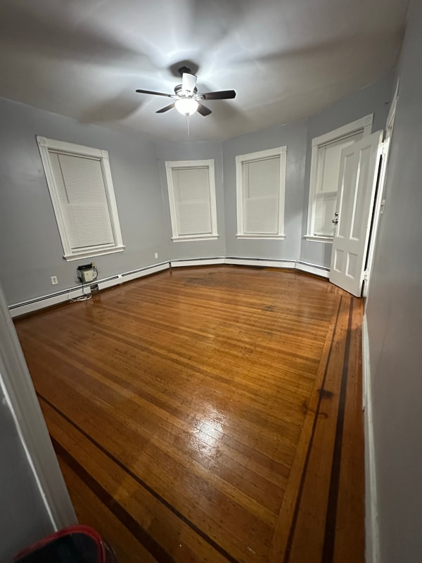 Building Photo - 106 Taylor St