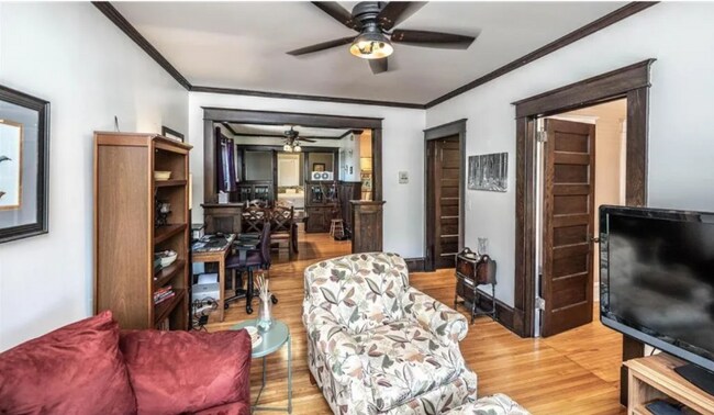 Building Photo - 244 Marshall Ave