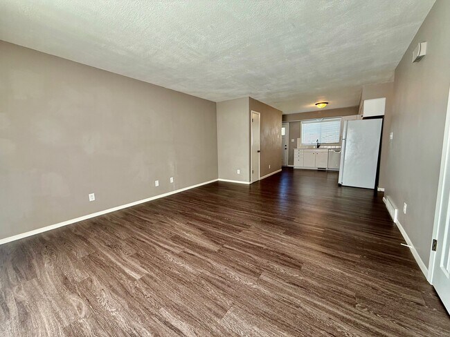 Foto del edificio - 2341 Fairway Ln