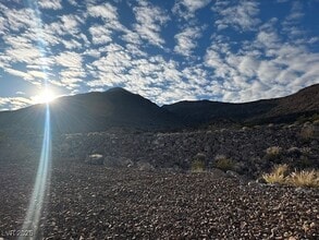 Building Photo - 683 Value Ridge Ave