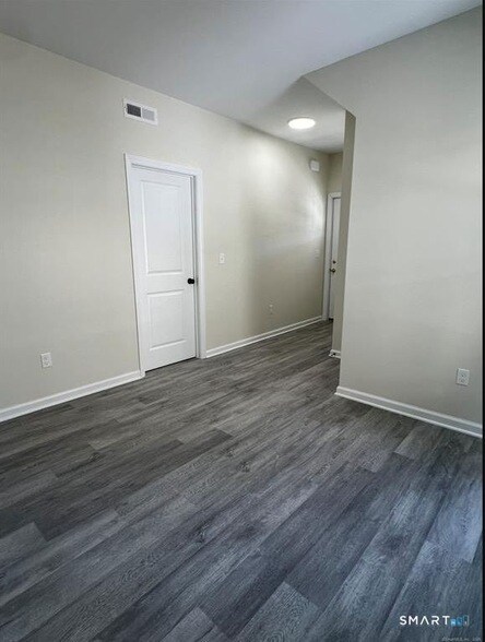 Foto del edificio - 37 Woodland St