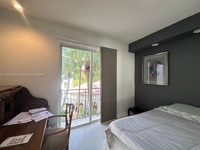 Foto del edificio - 3900 Island Blvd