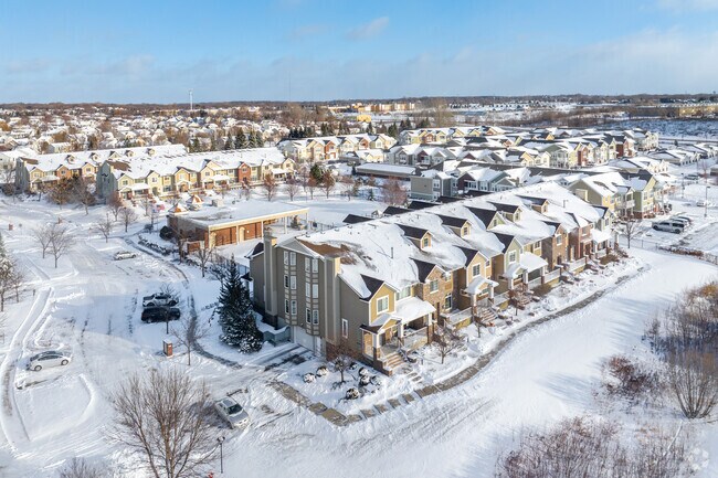 Building Photo - 14572 Florissant Path