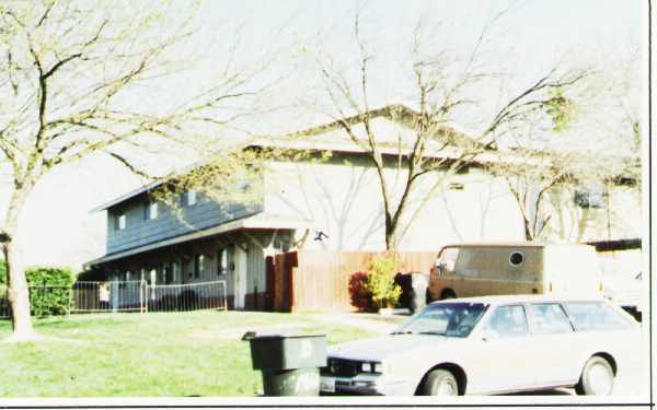 Building Photo - 7452 Tiara Way