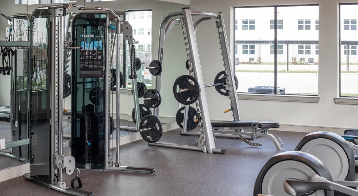 Primary Photo - 12111 S Main St