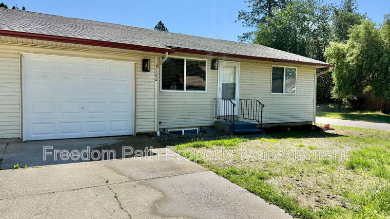 Primary Photo - 3102 N 19th St