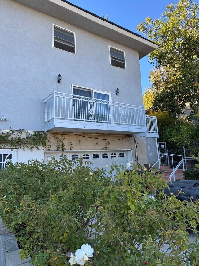 Building Photo - 11256 San Lucas Dr