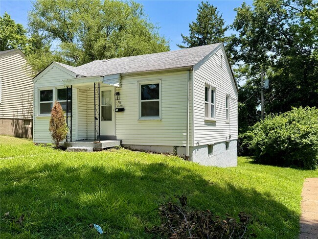 Foto del edificio - 7121 Lamont Dr