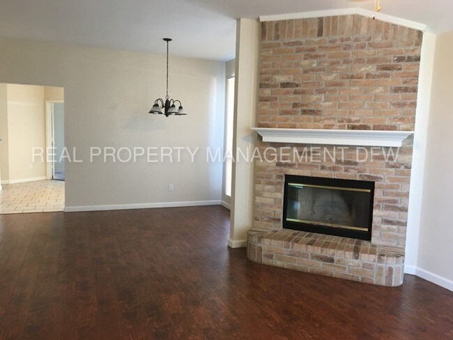 Building Photo - 709 Catalina Dr