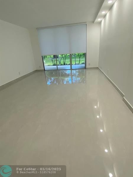 Building Photo - 2600 NW 49th Ave