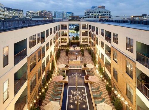 Foto del edificio - 2717 Howell St