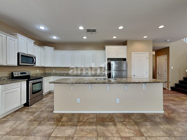 Building Photo - 38549 N Reynosa Dr