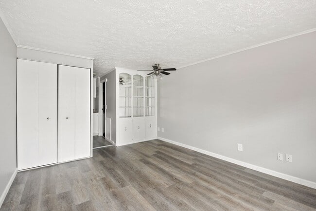Interior Photo - Independence Village, Reynoldsburg, OH