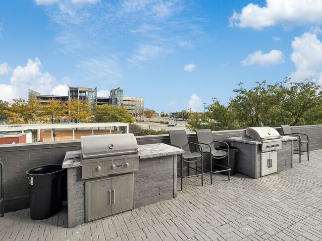 Estación de parrilla - The Parker @ Seventh