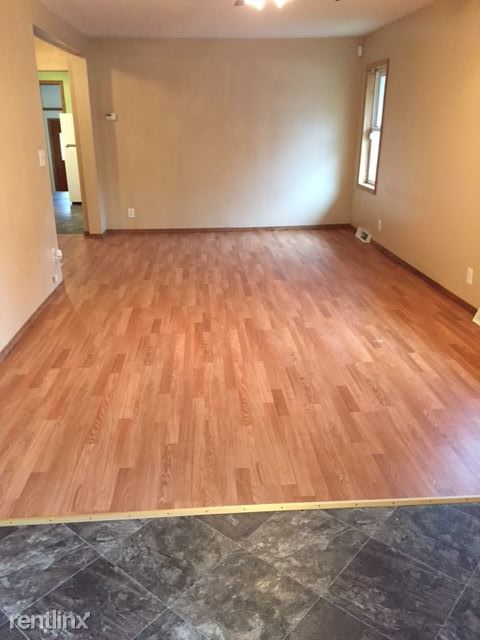 Foto del edificio - 14 Kelley Ave