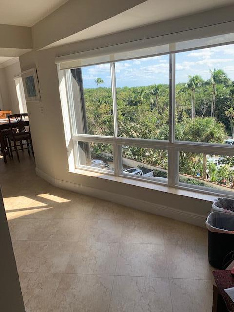 Building Photo - 500 Ocean Trail Way