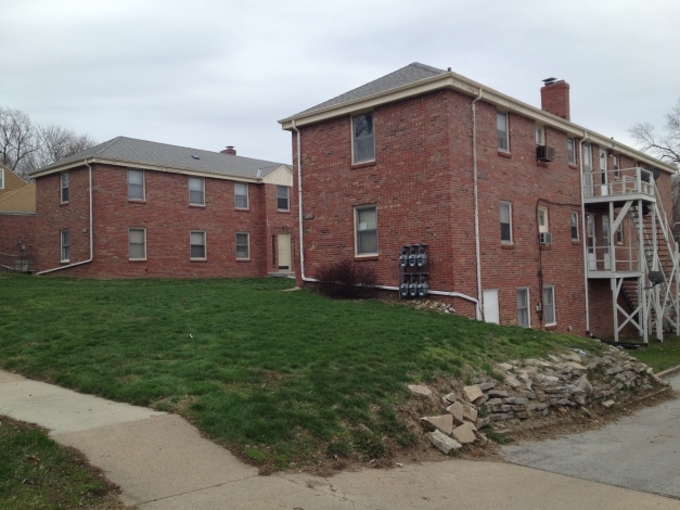 Primary Photo - Acorn Apartments
