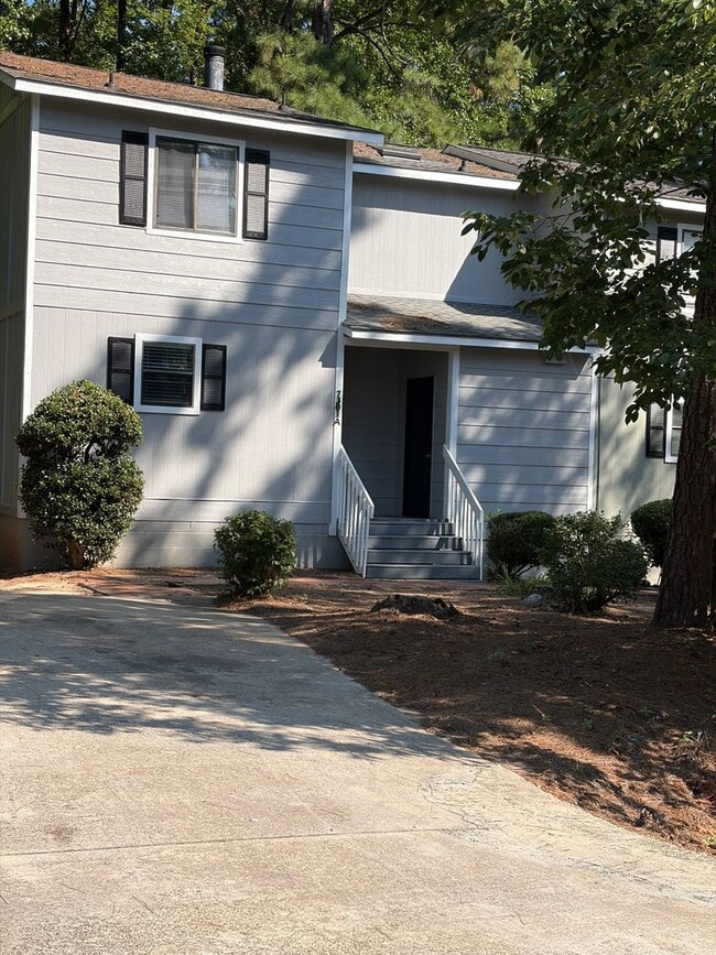 Building Photo - 7301 Leesville Rd